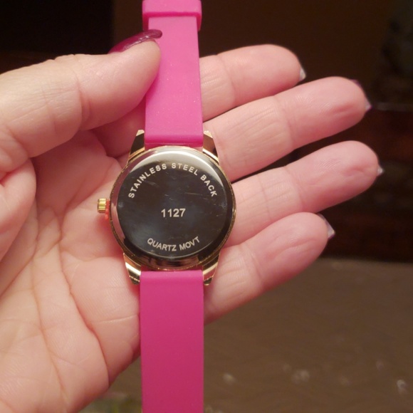 Watch - Picture 3 of 5